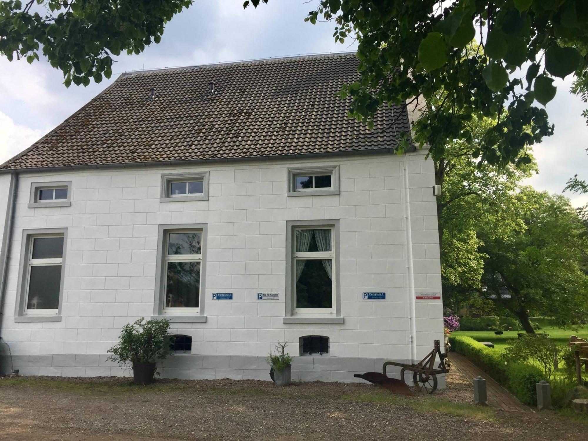 Steinhaus Hof Villa Bunde  Ruang foto
