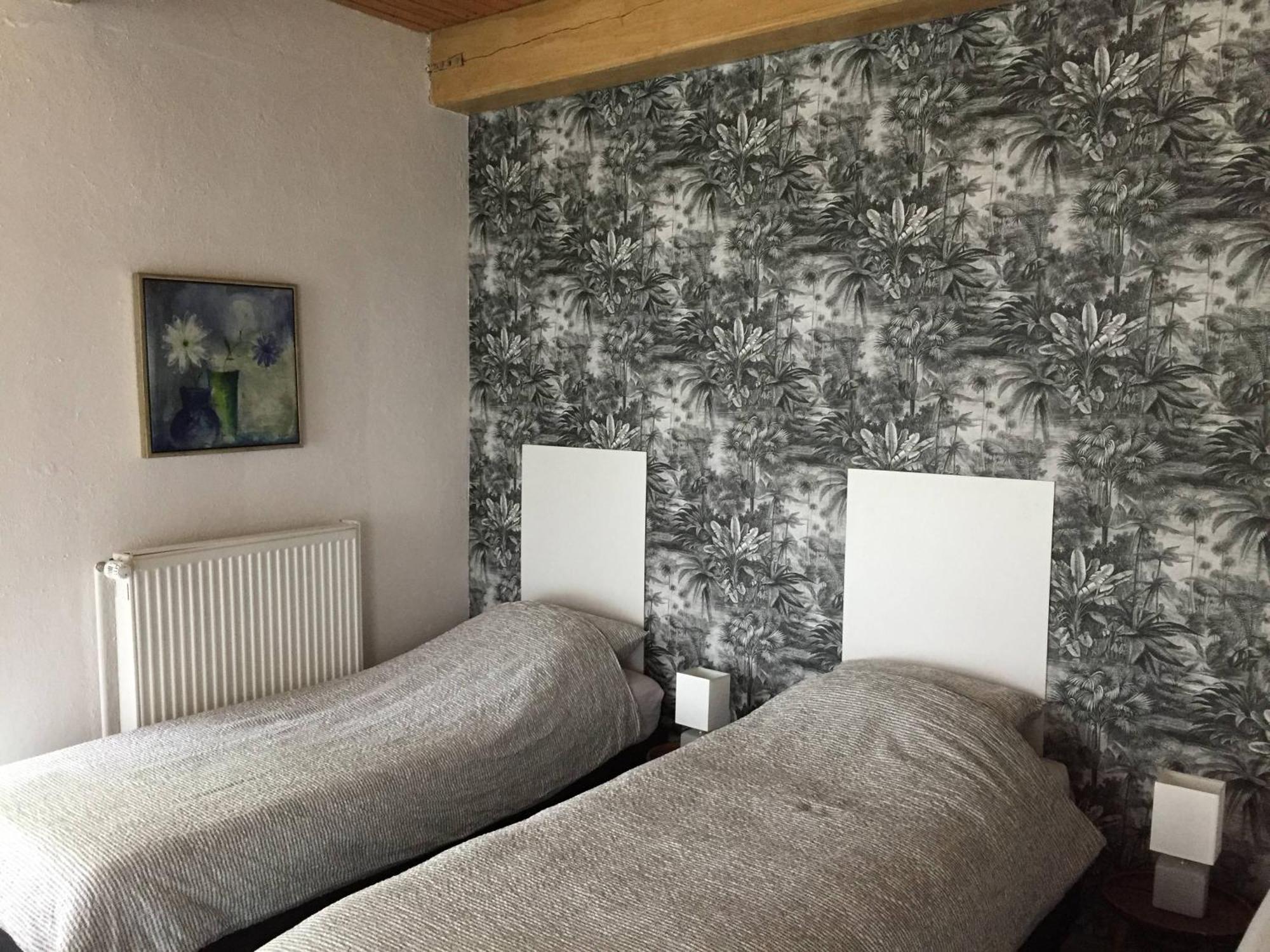 Steinhaus Hof Villa Bunde  Ruang foto