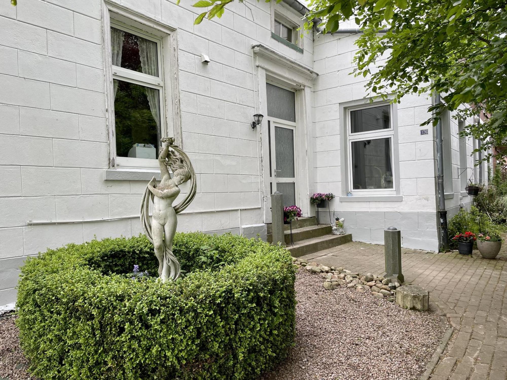 Steinhaus Hof Villa Bunde  Bagian luar foto